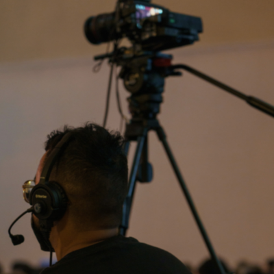 Planejamento e execu��o da produ��o, com o entendimento da din�mica de reda��o e do mercado do telejornalismo.